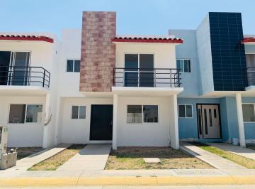 Casa · 144m² · 3 Recámaras · 1 Estacionamiento · Casa en Venta, San Juan del Rio, Queretaro.