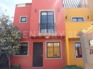 Casa · 140m² · 3 Recámaras · 1 Estacionamiento · Casa en Venta San Miguel de Allende Gto, Mexico