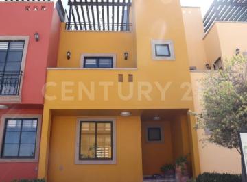 Casa · 143m² · 2 Recámaras · 1 Estacionamiento · Casa en Venta San Miguel de Allende Gto, Mexico