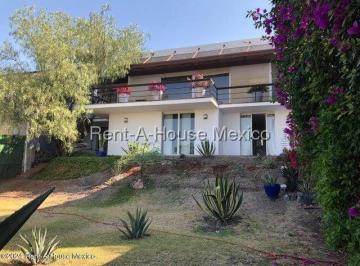 Casa de 4 habitaciones, Querétaro · Colinas de Parque, Querétaro, Venta. Casa, Área de Tv, 4 Recámaras, Cuarto de Servicio