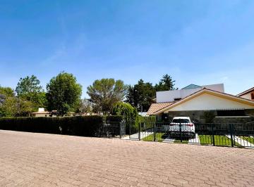 Casa de 4 habitaciones, San Juan del Río · Casa en Venta en Club de Golf San Gil, San Juan del Río