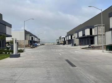 d80e6e434284904c3eccb21a1d5a4da20c536e743b249ff99ab765dea3114f3b · Bodegas en Renta Parque Industrial Nextipac 1