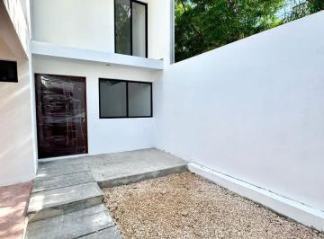 Casa · 179m² · 4 Recámaras · 2 Estacionamientos · Casa en Las Américas II
