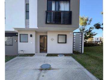 Casa de 3 habitaciones, Tlajomulco de Zúñiga · Se Renta Excelente Casa en Fracc El Paraíso (Bosques de Santa Anita)