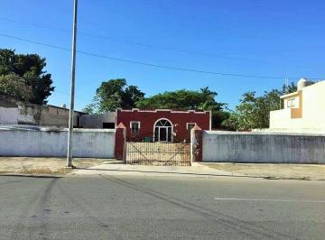 Casa · 327m² · 5 Recámaras · 10 Estacionamientos · Increible Propiedad en Venta Merida, Garcia Gineres Sobre Av (Avc - 2560