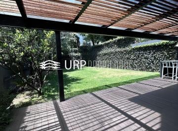 Casa de 4 habitaciones, Huixquilucan · Magnifica Casa en Venta en La Herradura con Gran Jardin