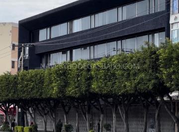 Oficina , León · Renta de Oficinas en Blvd. López Mateos 3000 m²