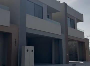 Casa de 3 habitaciones, García · Casa en Venta en Sector Privado de Dominio Cumbres