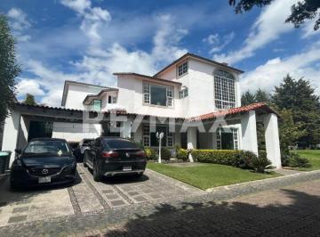 Casa en condominio · 450m² · 6 Recámaras · 4 Estacionamientos · Casa en Condominio en Venta en Puerta del Cármen, Ocoyoacac - Santiago Tianguistenco - (4)
