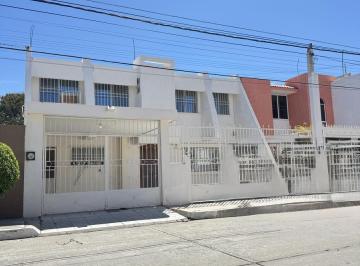 Casa · 248m² · 3 Recámaras · 2 Estacionamientos · Casa en Venta en Playa Sur