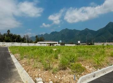 Terreno / Lote · 200m² · Terreno en Venta, El Barrial, Santiago, Carretera Nacional