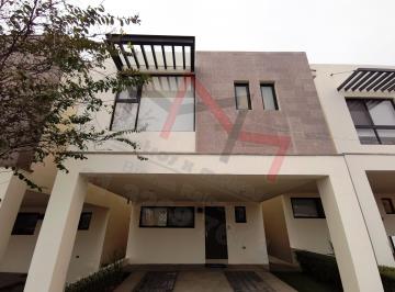 Casa de 3 habitaciones, Monterrey · Casa Dos Pisos Arriba de Av Leones