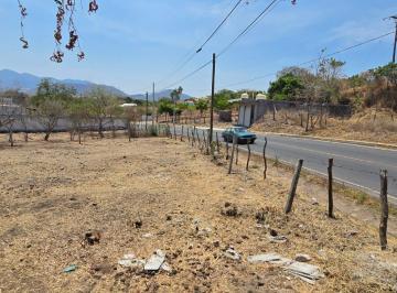 Terreno / Lote · 1100m² · Terreno en Luvianos