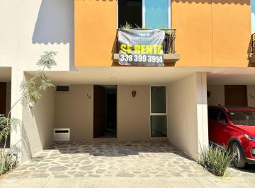 Casa de 2 habitaciones, San Pedro Tlaquepaque · Hermosa Casa en Renta
