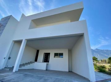 Casa de 3 habitaciones, Monterrey · Casa en Venta Cumbres Elite, 8º Sector, a 1 Cuadra de Leones Monterrey N. L.