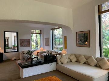 Casa · 3000m² · 3 Recámaras · 10 Estacionamientos · Casa en Venta Uso de Suelo Para Restaurante en San Ángel