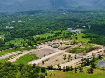 bd2ceee6b861e8fd07de05ad57909eaeb7ec71553a7a7fcd6c7aab44424dbfed · Terreno en Venta en Carretera Nacional