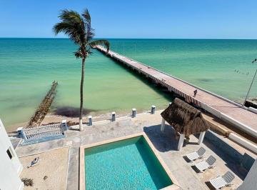 Casa en condominio de 2 habitaciones, Progreso · ¡Vive Donde Siempre Soñaste! Departamento Frente Al Mar en Chuburná Puerto
