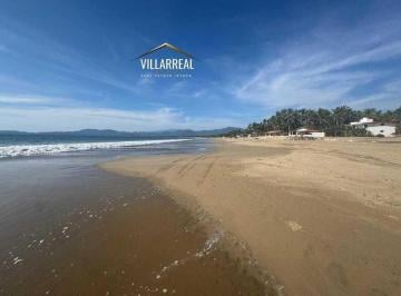 Terreno / Lote , Zihuatanejo de Azueta · Terreno en Venta en Playa Blanca Zihuatanejo