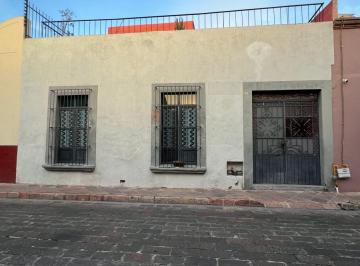 Casa de 5 habitaciones, Querétaro · Oportunidad de Inversión Única, Casa en Venta Amueblada en El Centro Histórico de Queretaro