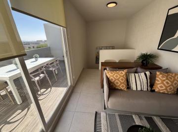 CASA EN VENTA EN ZAKIA CON ROOF GARDEN, QRO · Casa en Venta en Zakia con Roof Garden, Qro