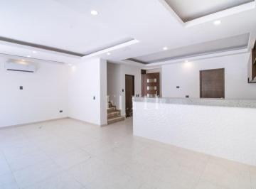 Casa · 190m² · 3 Recámaras · 2 Estacionamientos · Casa en Venta o Renta en Residencial Arbolada de 3 Recamaras y Alberca