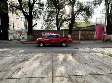 Terreno / Lote · 450m² · Renta de Terreno Comercial en Calz. 5 de Mayo