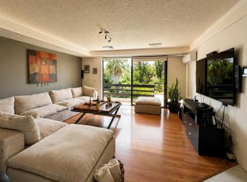 Casa de 5 habitaciones, Zapopan · Casa Rodeada de Naturaleza y Áreas Verdes con Mucho Potencial