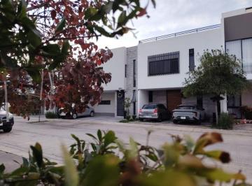 Casa en condominio de 4 habitaciones, Tlajomulco de Zúñiga · Punto Sur (Este) Casa en Venta