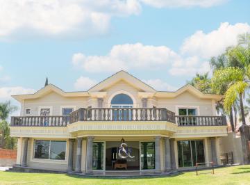 Casa en condominio de 5 habitaciones, Tlajomulco de Zúñiga · Casa en Venta Al Sur en El Palomar Vista Panorámica