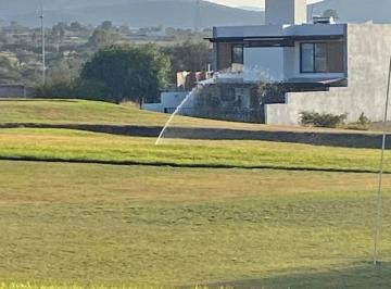 Casa · 250m² · 3 Recámaras · 3 Estacionamientos · Casa en Venta en Sendero del Encino 22, Residencial El Encino, Huimilpan, Queretaro, Cp. 76973