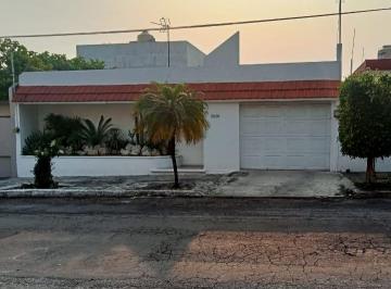 Casa · 146m² · 2 Recámaras · 2 Estacionamientos · Casa en Reforma