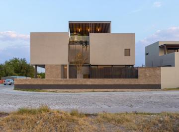 Casa en condominio de 3 habitaciones, Querétaro · Casa en Venta