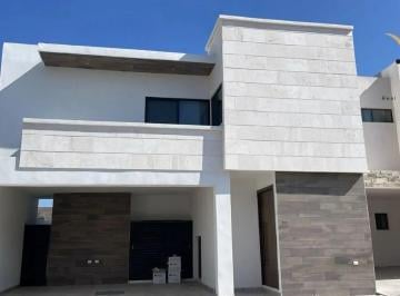 Casa de 3 habitaciones, Arteaga · Casa en Venta en Privanzas del Campestre, Arteaga, Coahuila de Zaragoza