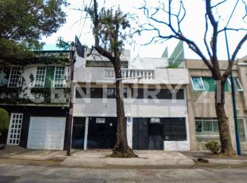 Casa · 368m² · 4 Recámaras · 2 Estacionamientos · Venta Casas Vertiz Narvarte 11084