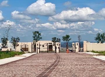 Terreno / Lote · 375m² · Terreno en Venta Fraccionamiento La Valenciana