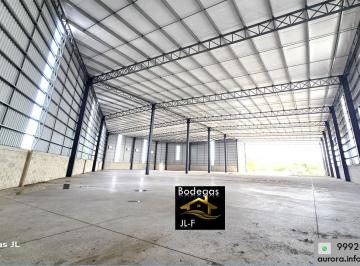 Bodega comercial de 2 habitaciones, Mérida · Bodegas de 2000 m². Nuevas!zona Industrial
