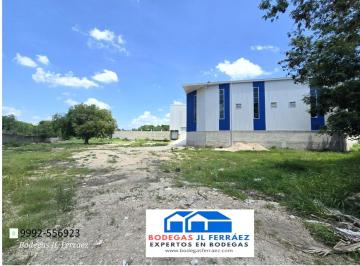 Bodega comercial de 2 habitaciones, Mérida · Bodegas de 2000 m². Nuevas!zona Industrial