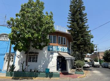 Casa uso de suelo de 6 habitaciones, Guadalajara · Casa en Venta en Esquina con Local Comercial a Una Cuadra de Parque Solidaridad