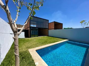 Casa de 2 habitaciones, Cuernavaca · Casas en Venta en Cuernavaca, Casas con Alberca Privada