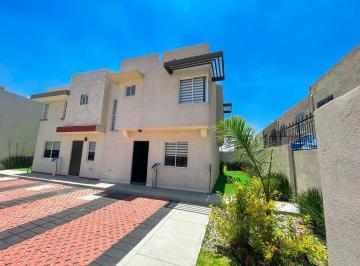 Casa · 82m² · 3 Recámaras · 2 Estacionamientos · Casa en Venta en Tecamac a Estrenar Real Alcala Sur 2 Estacionamientos, Estado de México