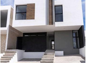 Casa en condominio · 208m² · 4 Recámaras · 3 Estacionamientos · PH - Fraccionamiento Zibatá