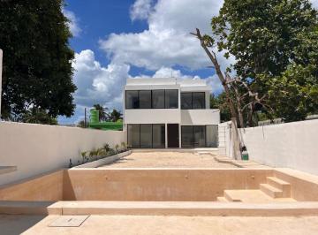 Casa · 442m² · 6 Recámaras · 2 Estacionamientos · Hermosa Csa en Venta Para Estrenar Chelem Progreso (Avc - 2567)