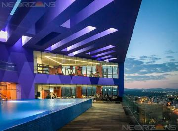 Departamento · 180m² · 3 Recámaras · 2 Estacionamientos · Venta de Departamento en Tangente 52 con Vista Panorámica a La Ciudad Slp