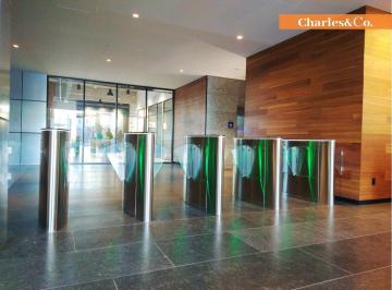 Oficina · 410m² · 10 Estacionamientos · Oficina en Renta