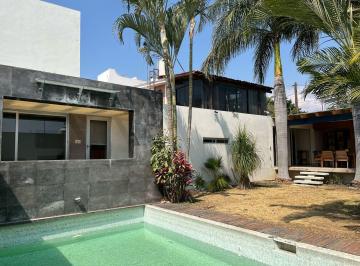 Casa de 3 habitaciones, Cuernavaca · Casa en Venta Fraccionamiento con Vigilancia Zona Dorada