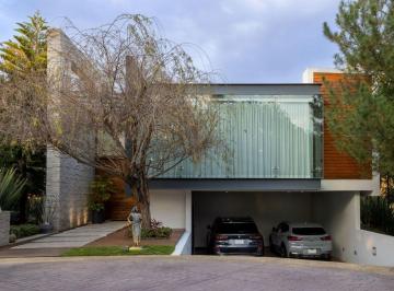 cc0b477a356e974f5503767700c8fd7a5289a7f9081690e2b3543cff9c34ac85 · Casa en Venta de Lujo en El Cielo Country Club (Recorrido Virtual)