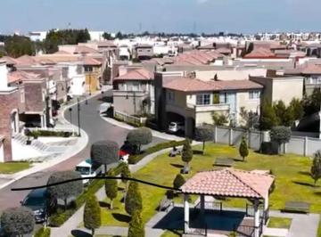 Casa en condominio · 234m² · Casas en Venta en Residencial Portofino, Metepec