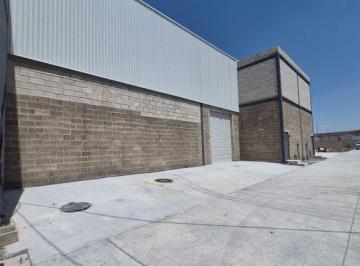 Bodega comercial · 335m² · 2 Estacionamientos · Nuevas Bodegas en Renta Dentro de Parque, Zona La Venta del Astillero - Nextipac