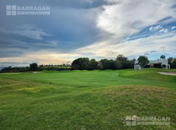 Terreno / Lote · 1283m² · Terreno Residencial en Venta Colinda con Campo de Golf